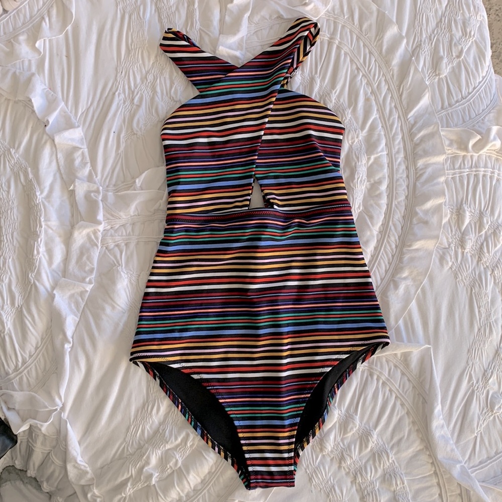 Old Navy Retro Stripe Keyhole Bathing Suit Size Small